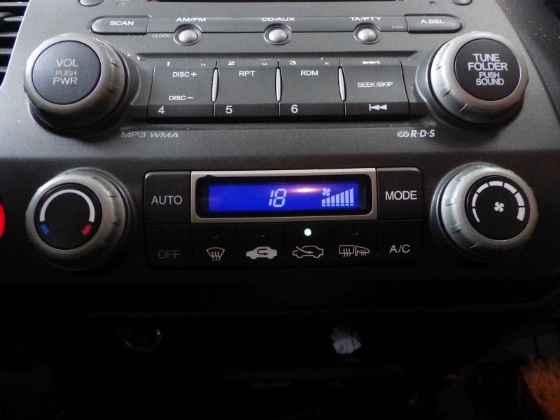 Konsola panel nawiewu Honda Civic VIII