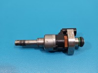 Wtryskiwacz Opel Astra V K 55577403 1.4 T (LE2)