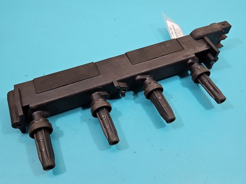 Cewka zapłonowa Citroen C5 I 2526118A 2.0 16V CITROEN, 4PIN