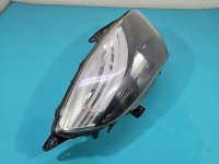 Reflektor prawy lampa przód Renault Scenic III EUROPA