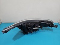 Reflektor lewy lampa przód Toyota Avensis III T27 EUROPA