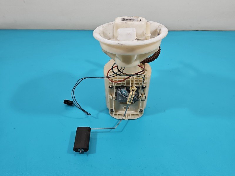 pompka Pompa paliwa Mini Cooper One I 00- R50 1.6 16V 6763769 Producent części: MINI, Benzyna, 6pin