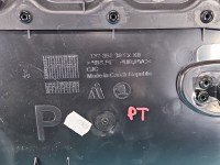 Tapicerka drzwi tył prawa boczek Skoda Superb III 3V9867024AM