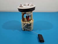 pompka Pompa paliwa Ford Fiesta Mk6 1.4 16V 3383B, P0469987 Producent części: FORD, Benzyna, Europejska, KWN831