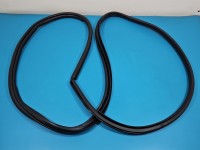 Uszczelka drzwi przód prawa LEXUS NX I 14-21