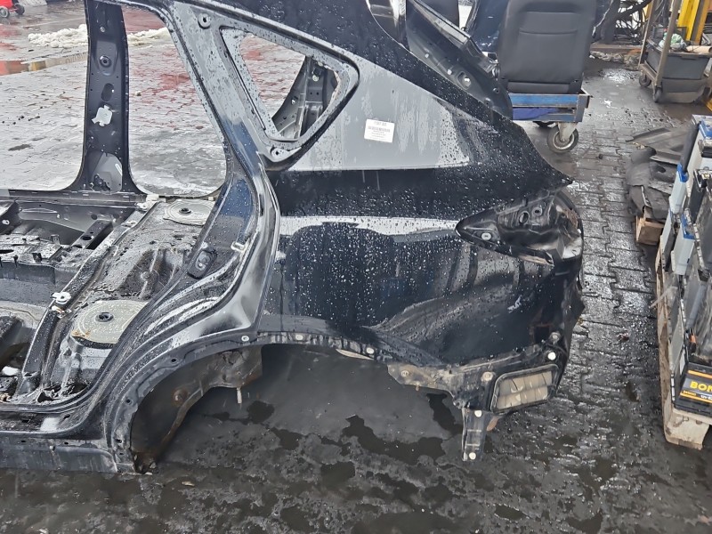 Błotnik tył lewy INFINITI QX50 ćwiartka KH3