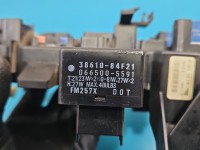 Skrzynka bezpieczników Suzuki Grand Vitara II 38610-84F21, 066500-5591