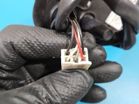 Lusterko lewe pin Toyota Corolla Verso II HB 5d kolor 1C0 europa