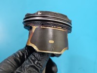 Tłok Mercedes CLA C118 X118 1.3b 163KM