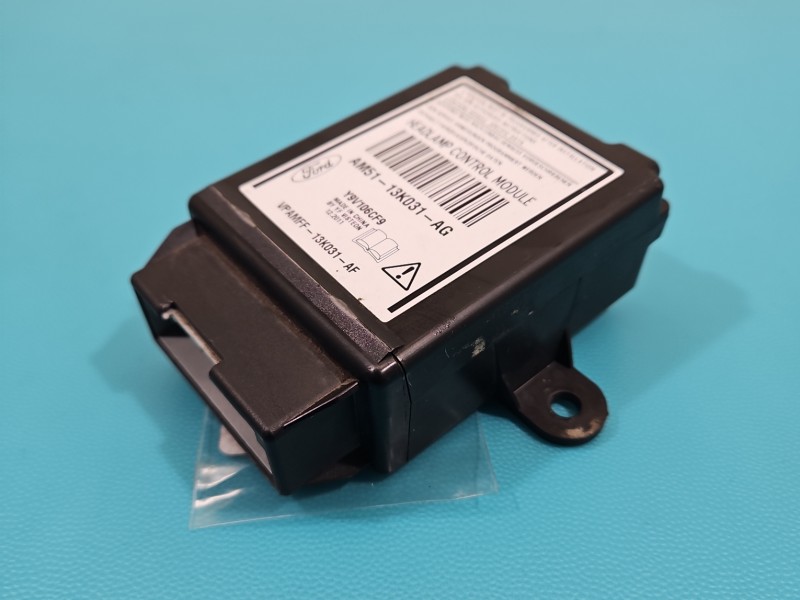 Sterownik moduł Producent części: FORD, ŚWIATEŁ, AM51-13K031-AG Ford Focus Mk3