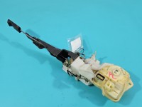 Zamek przód lewy Honda CR-V II EUROPA Producent części: Honda, 3+2pin