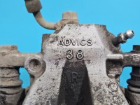 Zacisk tył prawy Toyota Rav4 IV HB 2.0 D4D