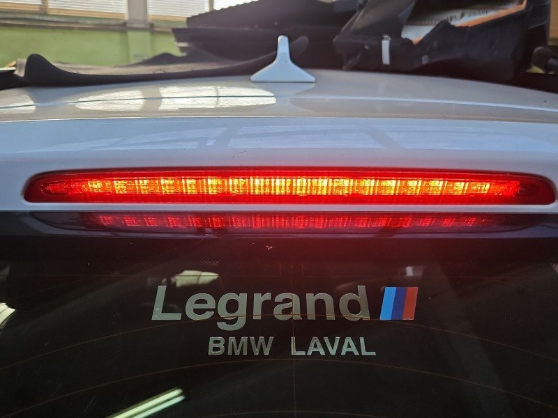 TRZECIE ŚWIATŁO STOP STOPU BMW X1 E84