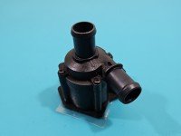 Pompka obiegu wody pompa AUDI Q5 08- 2.0 TFSI 06H121601M