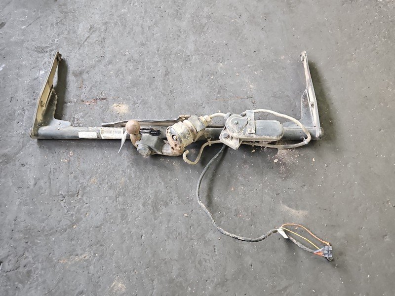 Hak holowniczy Vw Passat B7