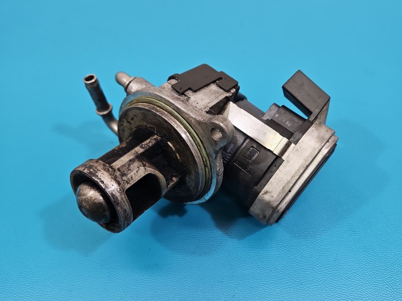 Zawór egr Mercedes W245 AC8160500479, A6401401, A6401400160 2.0 CDI Mercedes