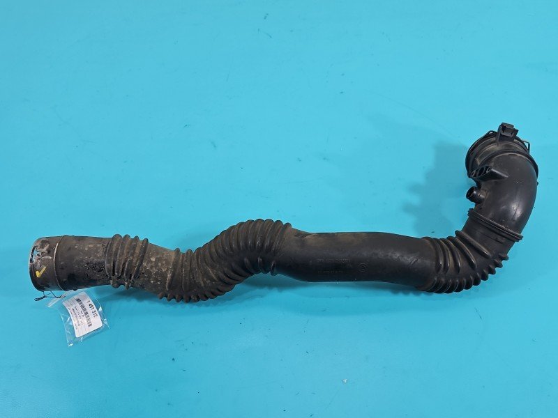 Rura przewód Producent części: BMW, intercoolera,brak zapinki Bmw f10 f11 7612096, 1067840S01, 13717612096 2.0 T Rura przewód Producent części: BMW, intercoolera,brak zapinki Bmw f10 f11 7612096, 1067840S01, 13717612096 2.0 T