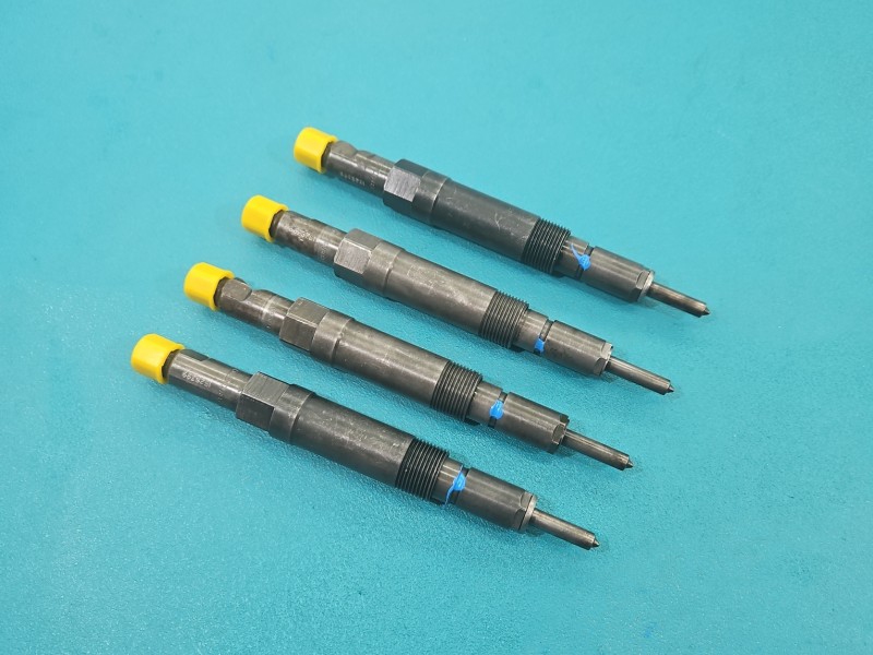 Wtryskiwacz Ford Mondeo Mk3 0432133800 2.0 tddi