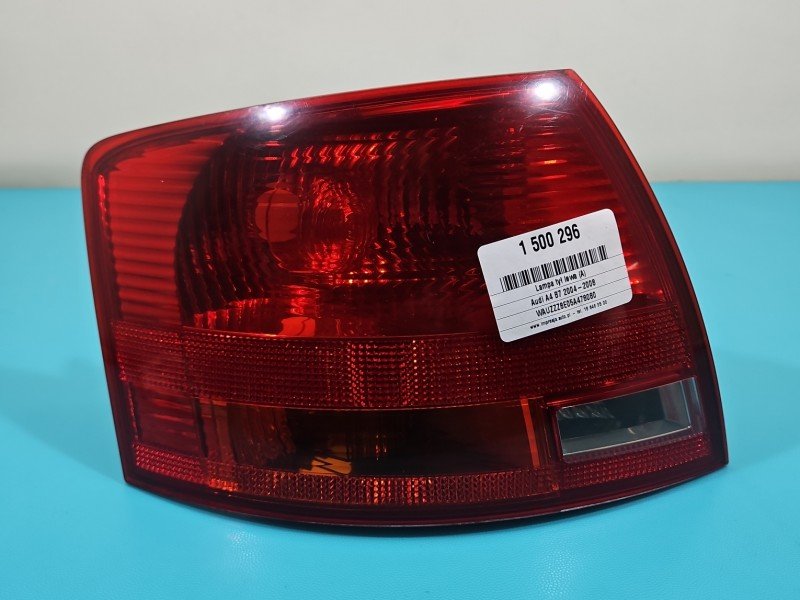 Lampa tył lewa Audi A4 B7 kombi