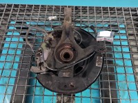 Zwrotnica prawa piasta przód 1.3 vvti Toyota Yaris III