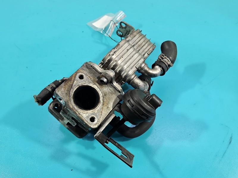 Chłodnica spalin Audi A4 B7 3.0 tdi BKN 059131512H
