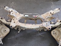 Tylna belka oś tył Nissan Qashqai I J10 06-13 1.6 16V KR16