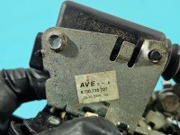 Zamek przód lewy 8200735227 Dacia Sandero I 08-12 EUROPA Producent części: Dacia, 2 PIN