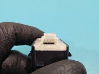 Przełącznik Mercedes, słupków pasażerów tył składania foteli prawy tył Mercedes W213 A2139055603