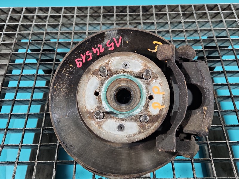 Zwrotnica prawa piasta przód 1.3 wiel Honda Jazz II