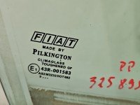 Szyba drzwi przód prawa Fiat Grande Punto HB