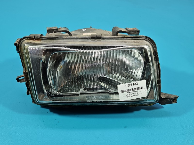 Reflektor prawy lampa przód Audi 80 B4 EUROPA