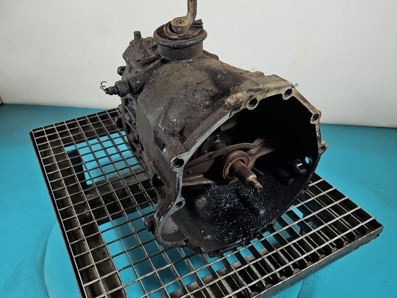 Skrzynia biegów 711614 Vw LT II 2.5 tdi