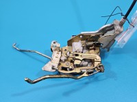 Zamek przód lewy Toyota Yaris I EUROPA TOYOTA, wersja francuska , 5 drzwi