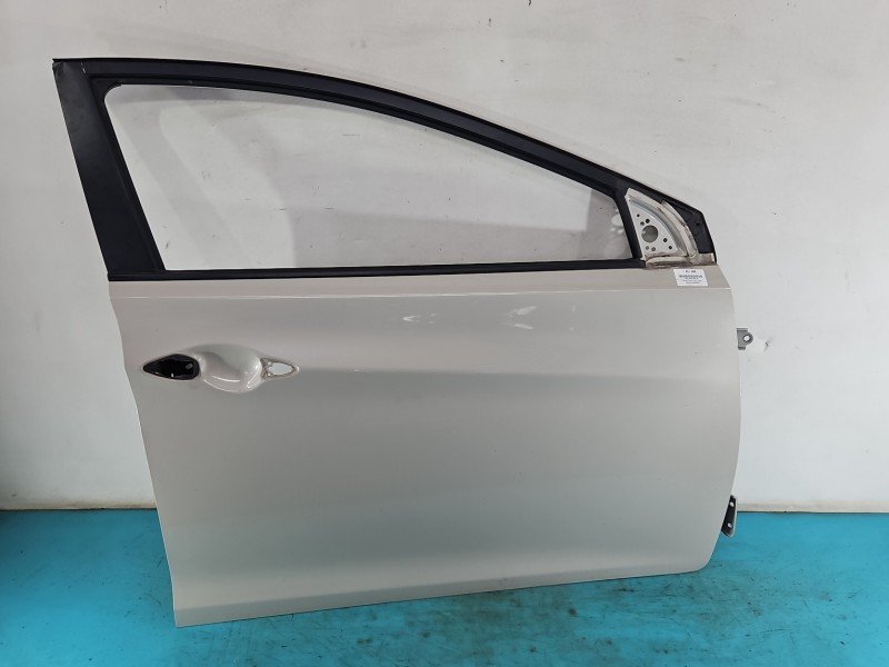 Drzwi przód prawe Hyundai Elantra V 10-16 4d kremowy P3W Drzwi przód prawe Hyundai Elantra V 10-16 4d kremowy P3W