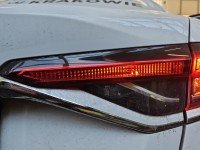 Lampa tył prawa Toyota Corolla E21 19- sedan