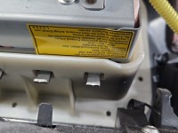 Deska rozdzielcza airbag pasażera kokpit Toyota Yaris II