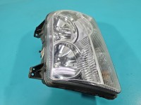 Reflektor lewy lampa przód Chrysler 300c EUROPA CS174-B001L