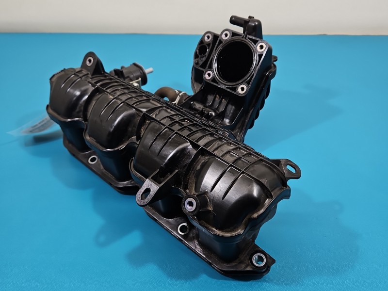 Kolektor ssący LEXUS CT 10-22 17120-37054 1.8 VVTI