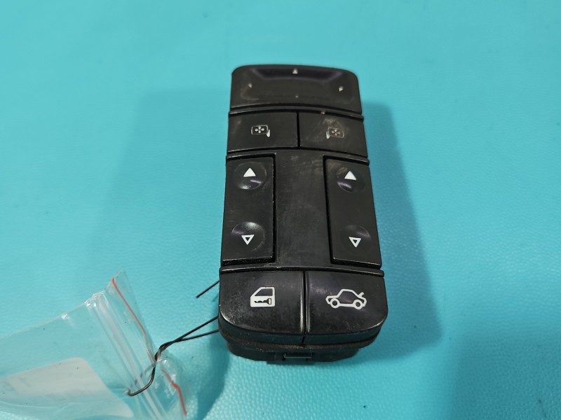 Przełącznik szyb Opel Vectra C 09185952 Producent części: OPEL EU