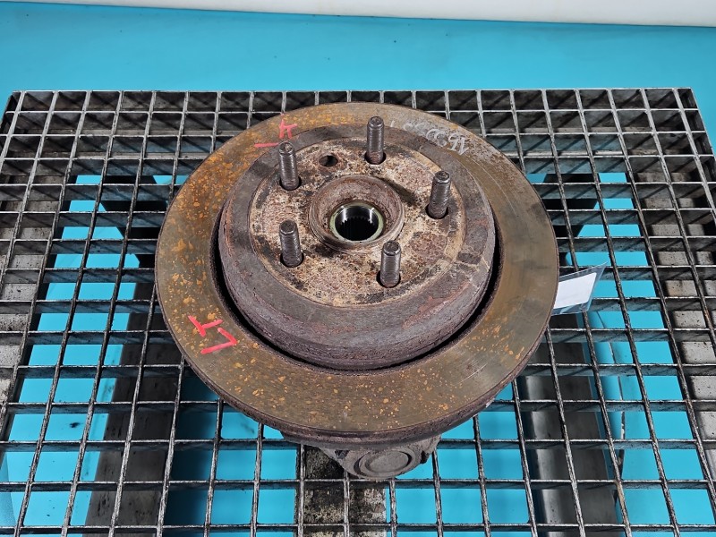 Piasta koła tył lewa zwrotnica łożysko Jeep Grand Cherokee IV WK2 3.0 CRD Piasta koła tył lewa zwrotnica łożysko Jeep Grand Cherokee IV WK2 3.0 CRD