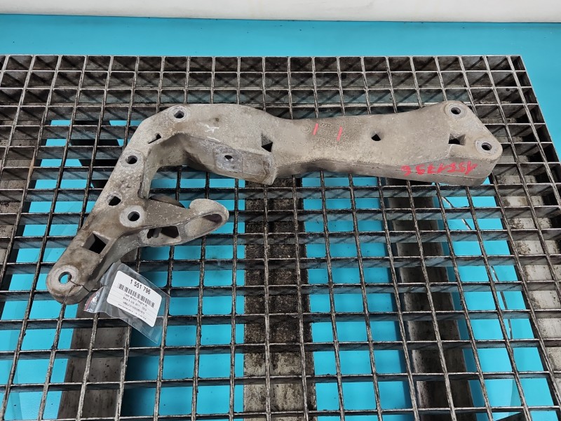 Łapa skrzyni biegów BMW G30 6861583 2.0d