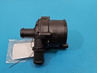 Pompka obiegu wody pompa Skoda Octavia IV 2.0 tdi 2Q0965567A, 0392023420