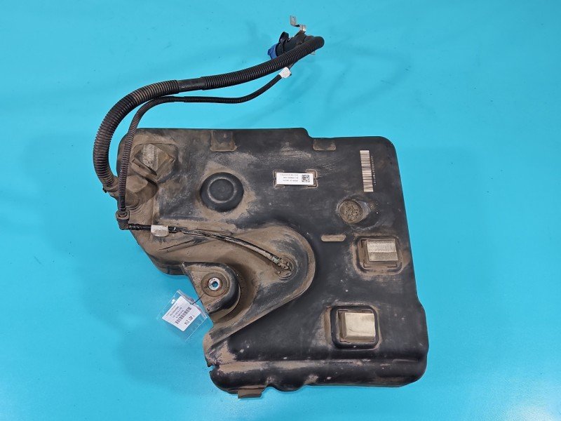 Zbiornik AdBlue Bmw f10 f11 2.0d Zbiornik AdBlue Bmw f10 f11 2.0d