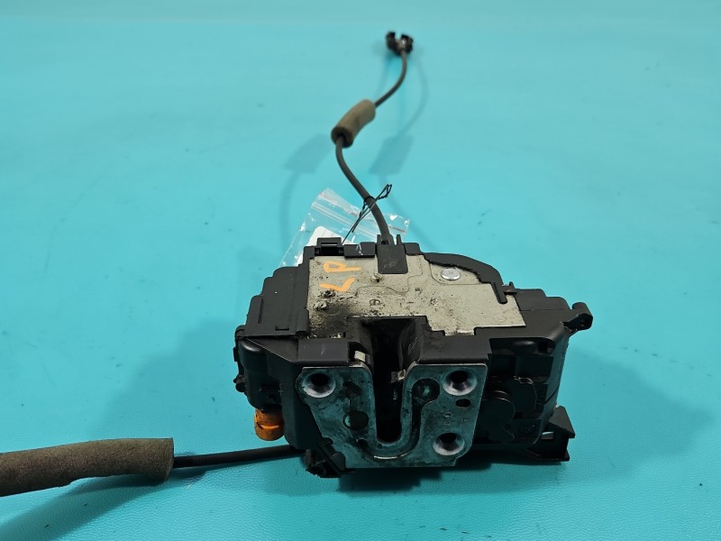 Zamek przód lewy 805035039R Renault Master III 10-24 EUROPA 6pin