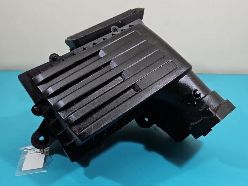 Obudowa filtra powietrza Seat Leon III 12- 5Q0129607AA, 5Q0129620B, 5Q0129601AC 2.0 tdi (Crmb) Obudowa filtra powietrza Seat Leon III 12- 5Q0129607AA, 5Q0129620B, 5Q0129601AC 2.0 tdi (Crmb)