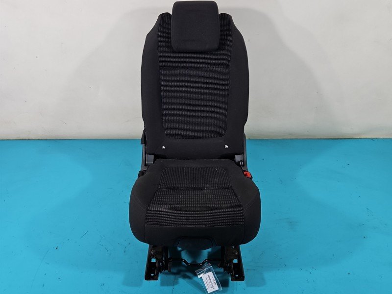 Fotel tył środkowy II rząd Peugeot 5008 tylny