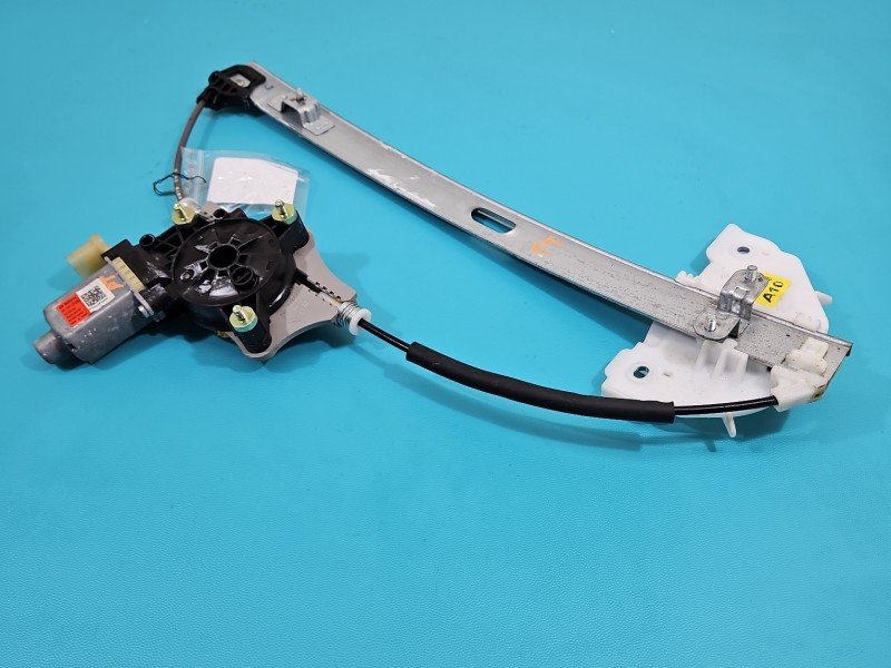 Podnośnik tył prawy Kia Rio IV 16-23 83460-H8000 HB Podnośnik tył prawy Kia Rio IV 16-23 83460-H8000 HB