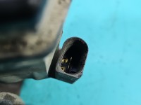 Zacisk tył lewy Audi A4 B9 2.0 TFSI sedan