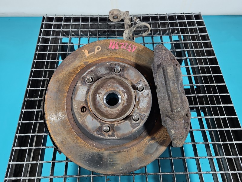 Zwrotnica lewa piasta przód 3.0 D4D (1KD) Toyota Land Cruiser 120 J120