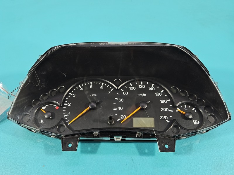 Licznik Ford Focus Mk1 98AP-10841-BC 1.6 16V EUROPA